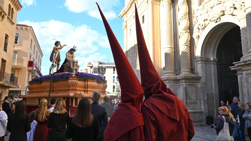 Las mejores imágenes del Miércoles Santo en Elche