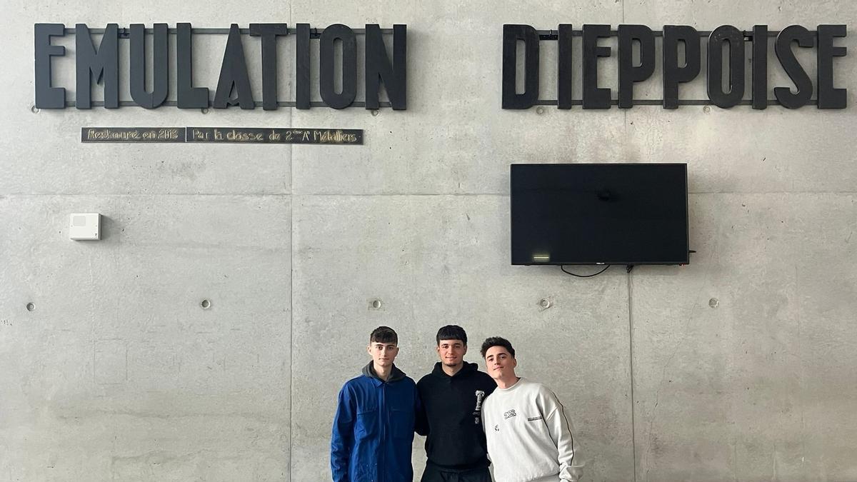 Algunas imágenes del viaje por Europa de los alumnos de FP del IES Isidor Macabich.