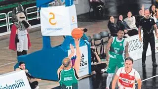 Paliza al LogroBasket y habrá Cáceres-Estudiantes