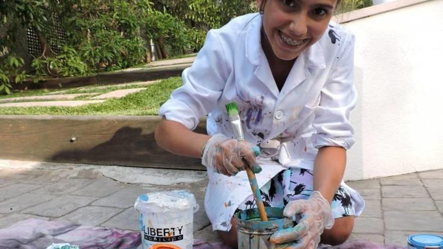 Maria Puerto Fullana, en pleno proceso de creación.