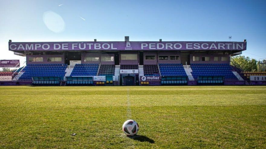 Los estadios que le esperan al CD Tenerife: ¿Una Primera RFEF de barro?