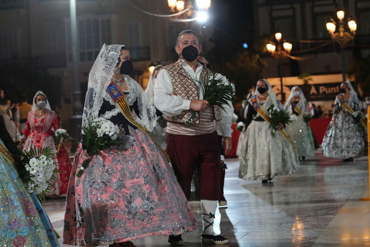 Búscate en el primer día de Ofrenda, 3 de septiembre, en la entrada por la calle Caballeros desde las 22.00 a 23.00