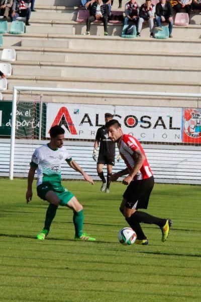 El Zamora pierde el tren del ascenso