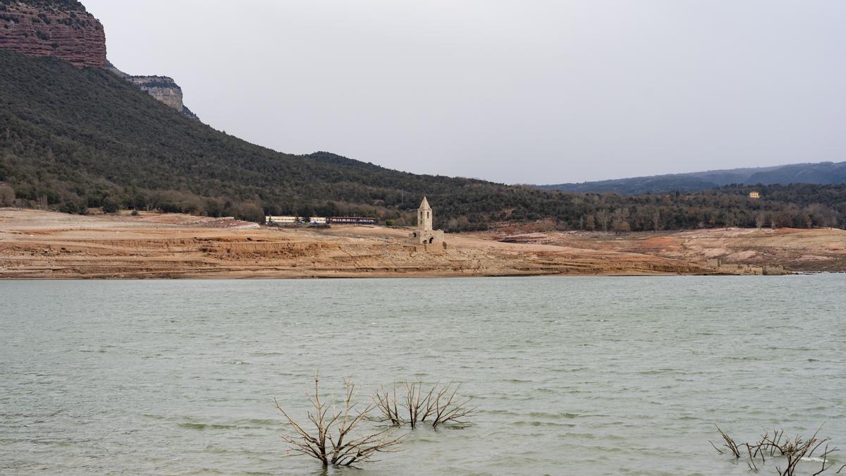 Llegan las restricciones de agua a Cataluña a causa de la sequía.