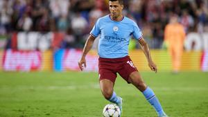 Archivo - Rodrigo Rodri Hernandez of Manchester City in action during the UEFA Champions League, Group  G, match between Sevilla FC and Manchester City at Estadio Ramon Sanchez Pizjuan on September 6, 2022 in Sevilla, Spain.