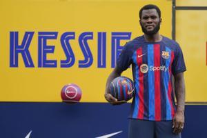 El Barça presenta Kessié