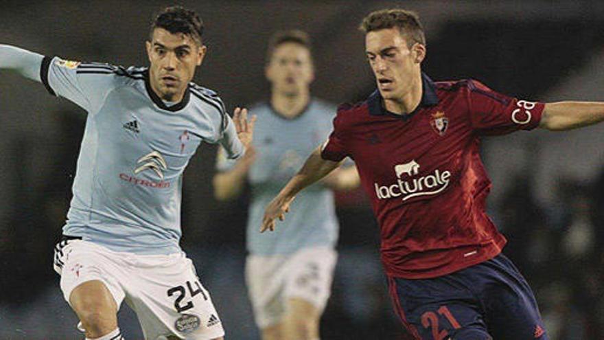 Augusto Fernández y Torres, en una acción del partido.