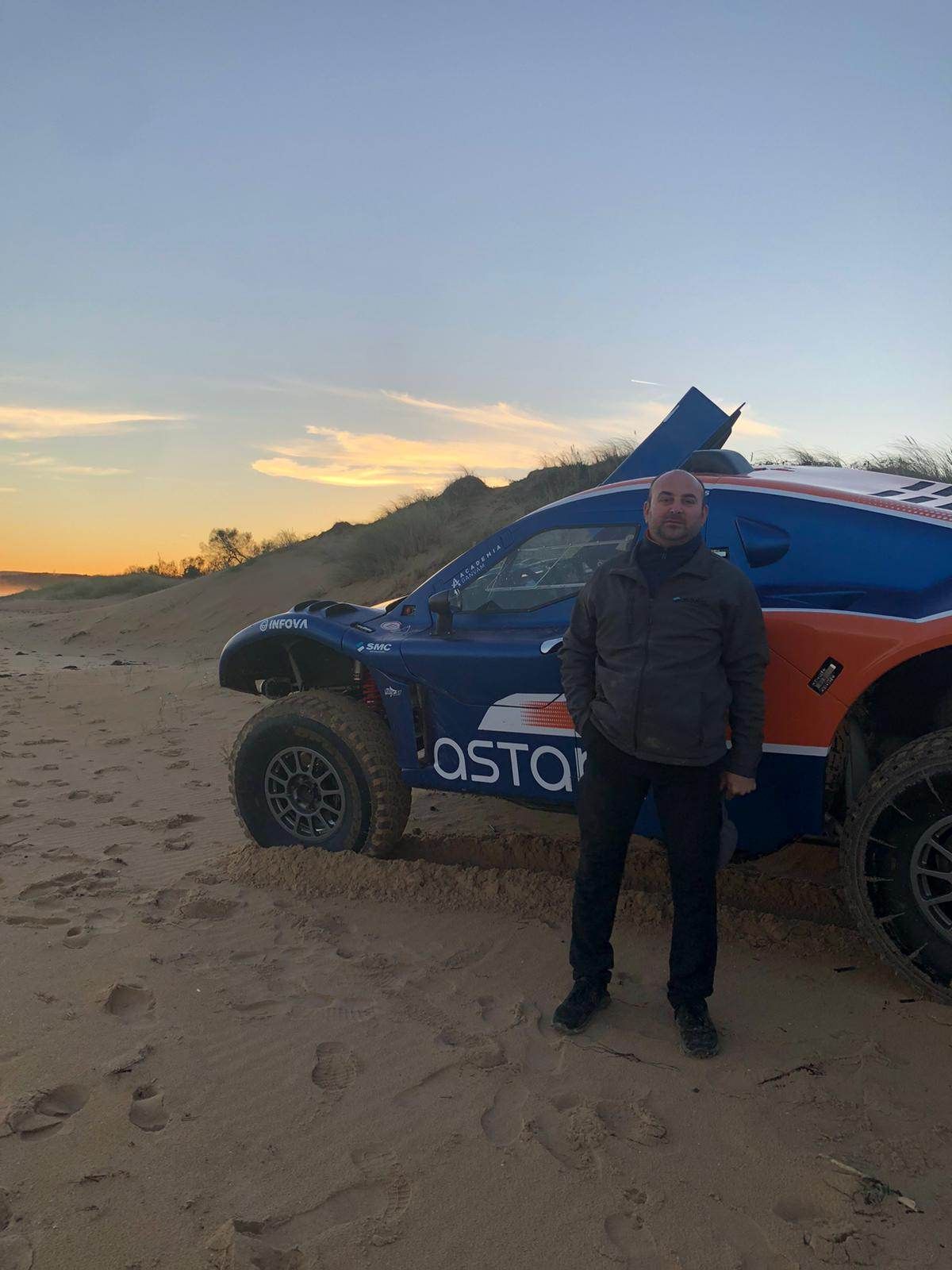 El mecánico de Ontinyent que participa en el Rally Dakar con el equipo Astara