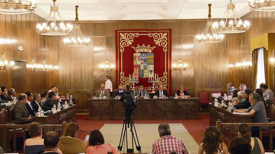 Pleno de la Diputación Provincial.