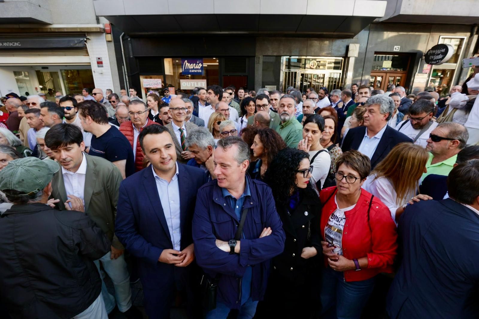 EN IMÁGENES: así fue la gran movilización contra el pejae del Huerna en Asturias