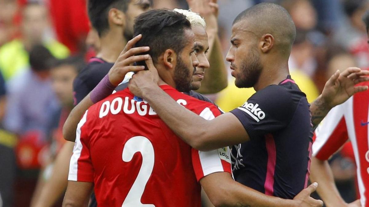 Douglas, tras el partido contra el Barcelona