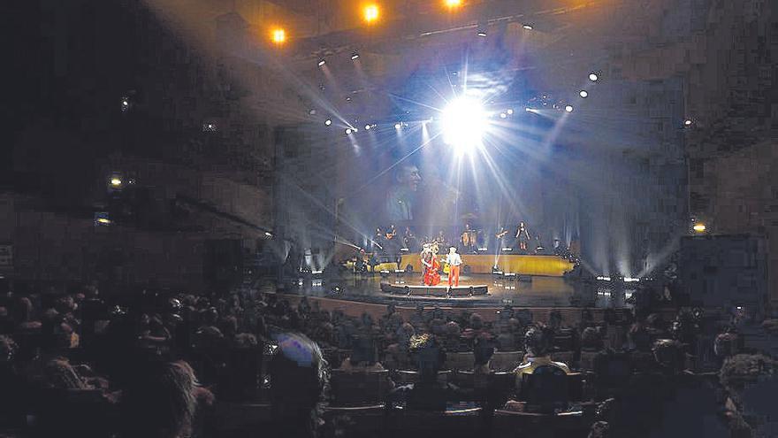 La sala Mozart del Auditorio de Zaragoza acogió (por fin) el homenaje a Carbonell.