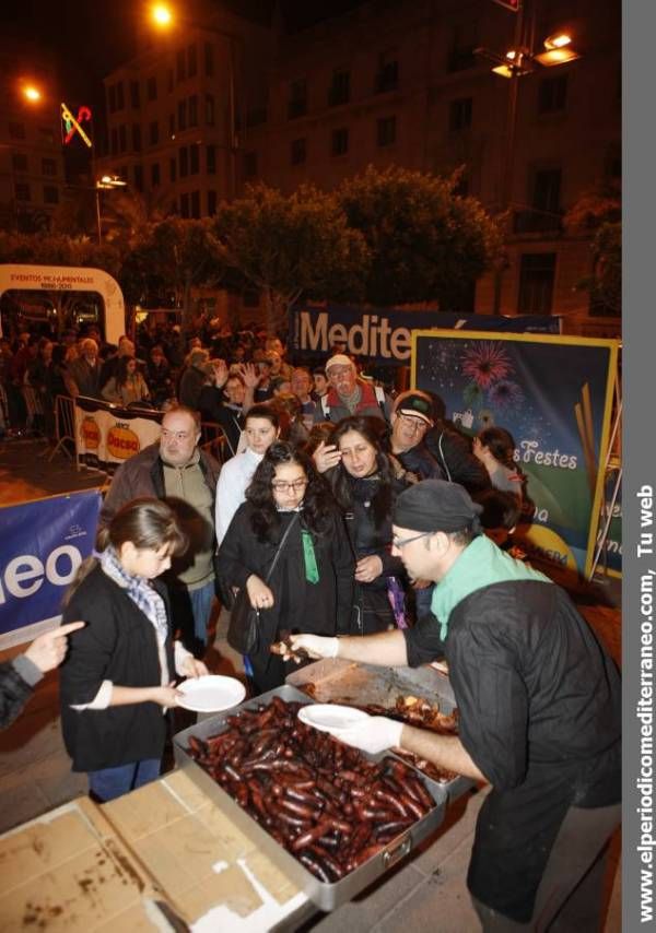 GALERÍA DE FOTOS - Éxito de la Barbacoa de ‘Mediterráneo’