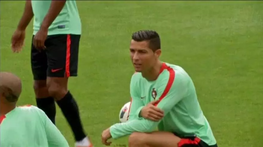 Cristiano Ronaldo estrena nueva imagen de cara a la semifinal