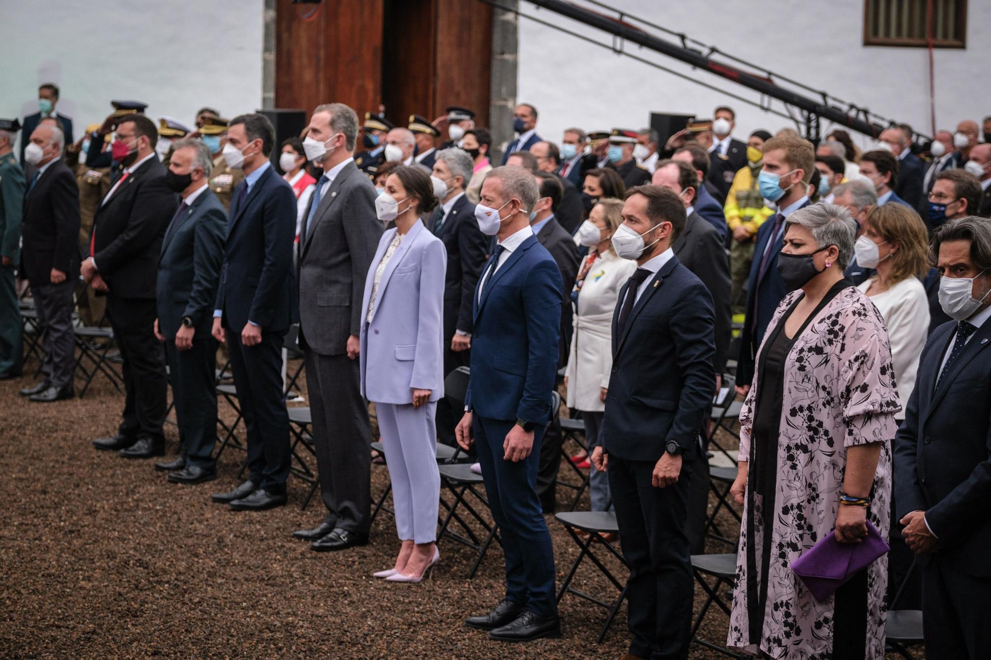 Visita del Rey y los presidentes de las comunidades a La Palma al acto de homenaje a los palmeros