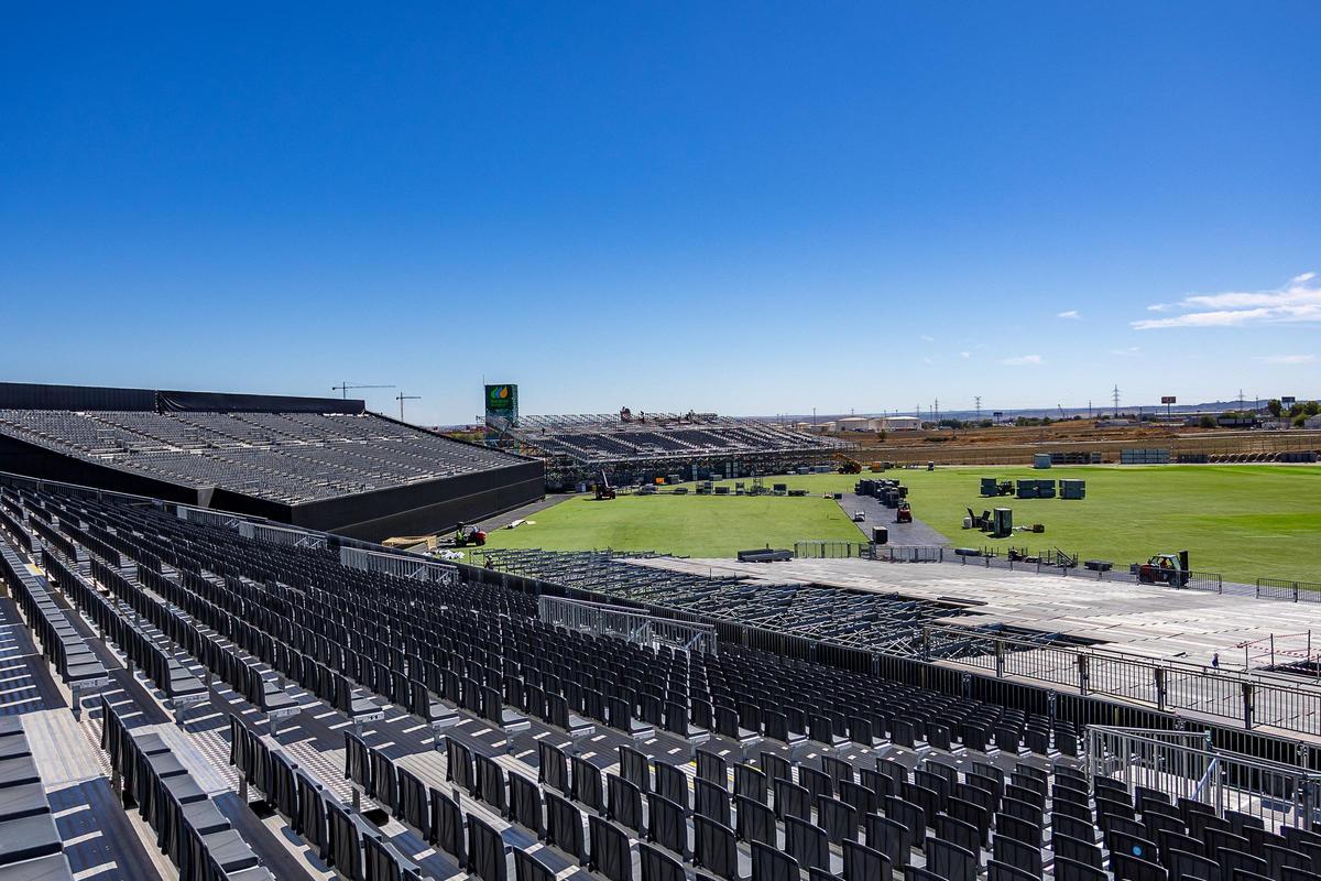 El estadio esta diseñado Bjarke Ingels Group (BIG), el estudio que ya trabajó en el recinto temporal de Adele en Múnich.