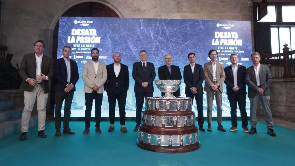 Presentación de la Copa Davis en el Palau de la Generalitat Valenciana