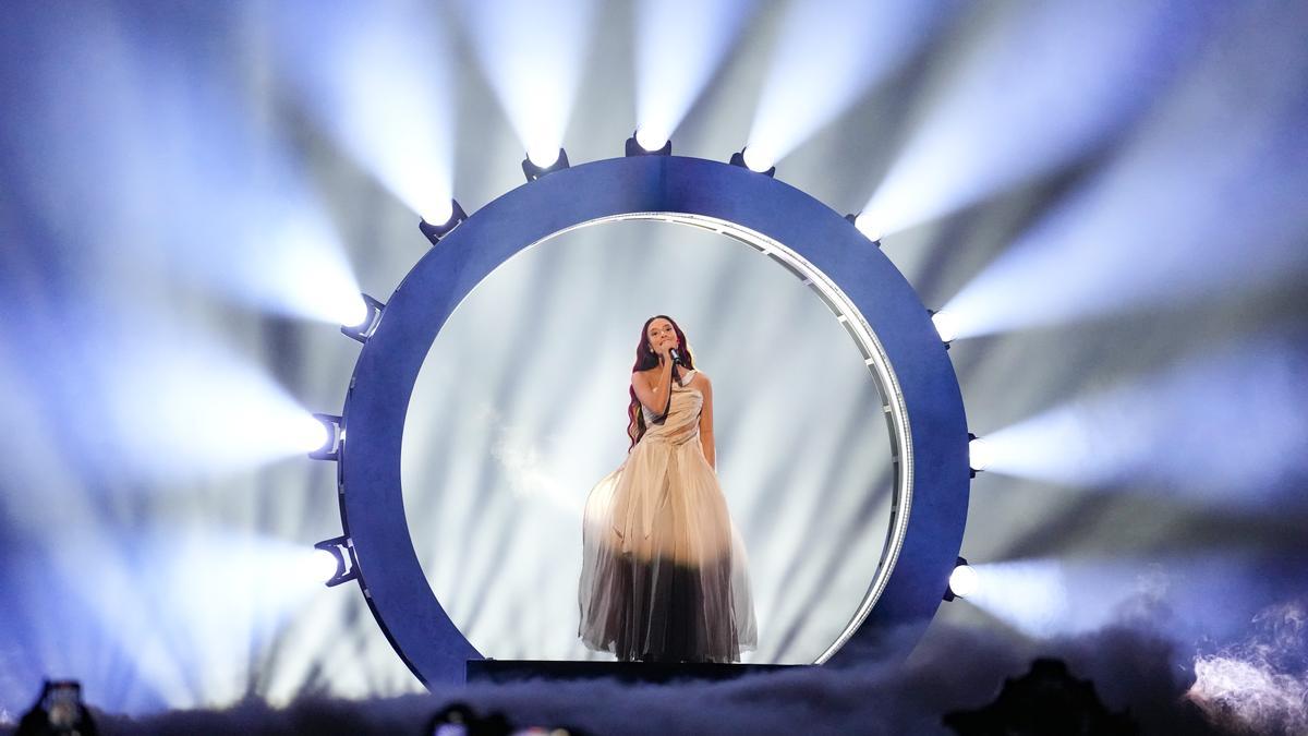 Abucheos silenciados durante la actuación de Israel en la semifinal de eurovisión