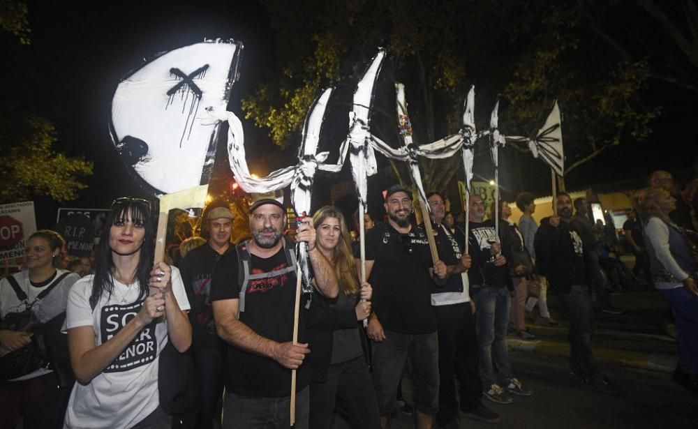 Manifestación en Cartagena: 55.000 personas claman por el Mar Menor (II)