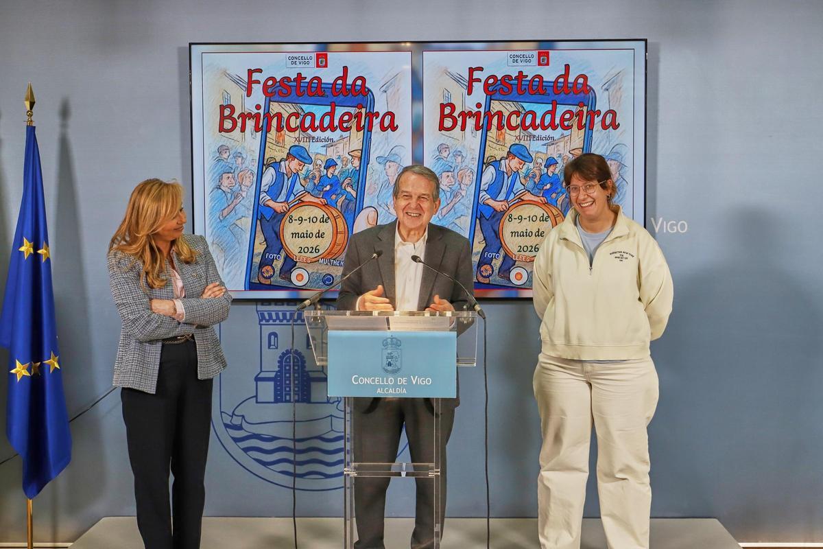 Presentación hoy de la fiesta con Caballero, Vanesa Domínguez y María Lago.
