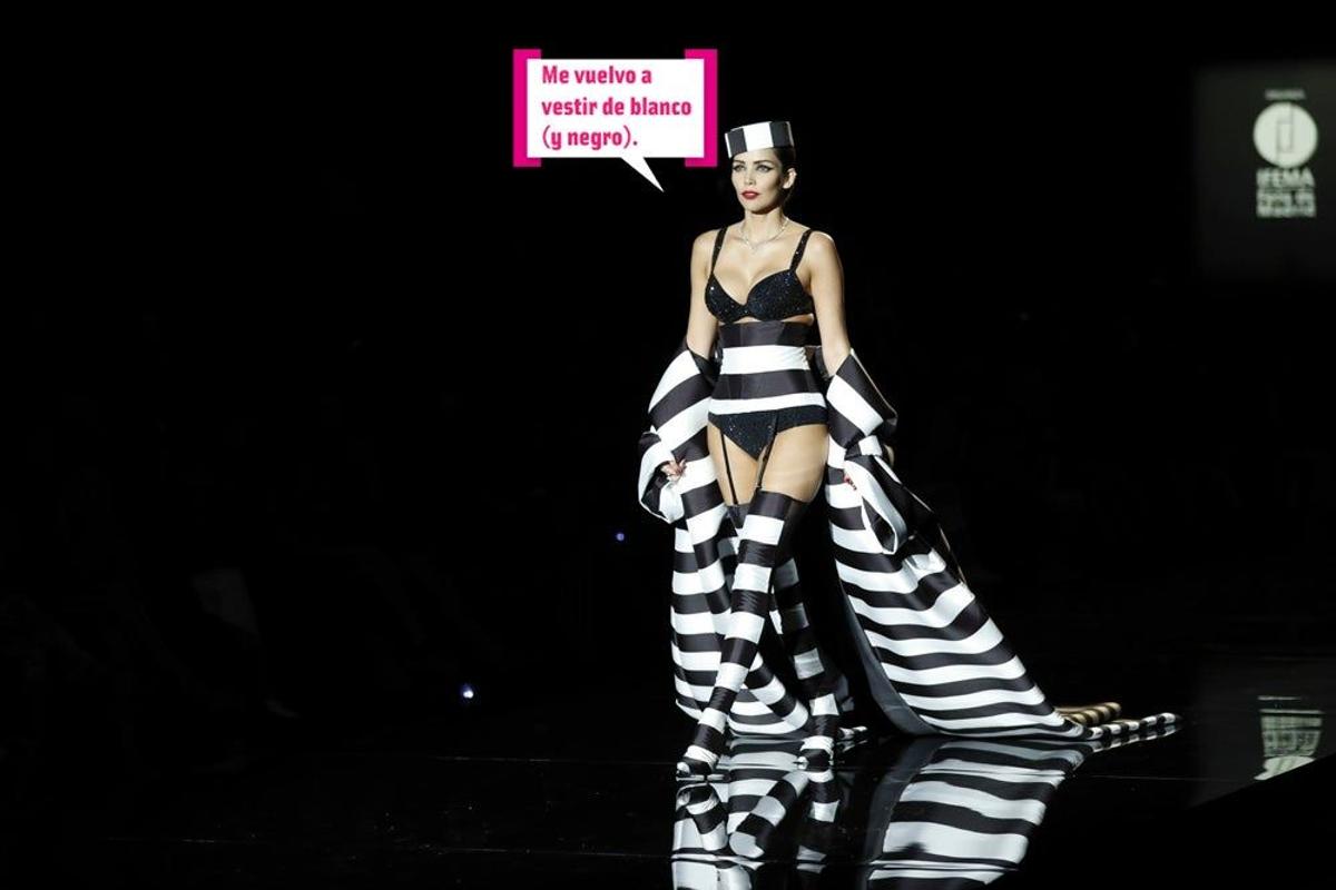 Rosanna Zanetti desfila vestida de presa