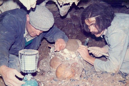 Excavacions arqueològiques al Roc de les Orenetes