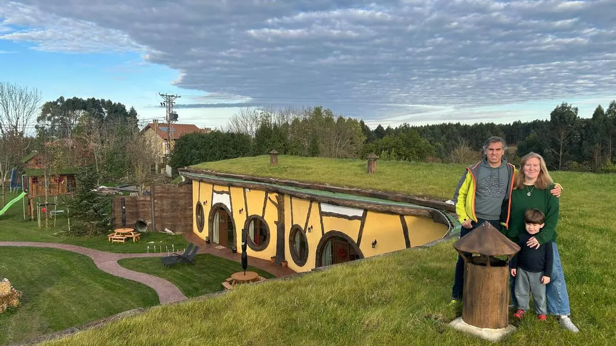 Más de doscientas familias disfrutaron de las casas “hobbit” de Villaviciosa en su primer año de apertura y sus promotores se plantean una ampliación: “Las reservas se hacen ya con doce meses de antelación”