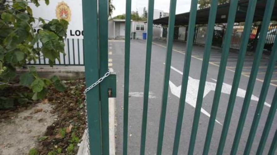 El cuartelillo de la Policía Local del Pla permanece cerrado desde ayer.