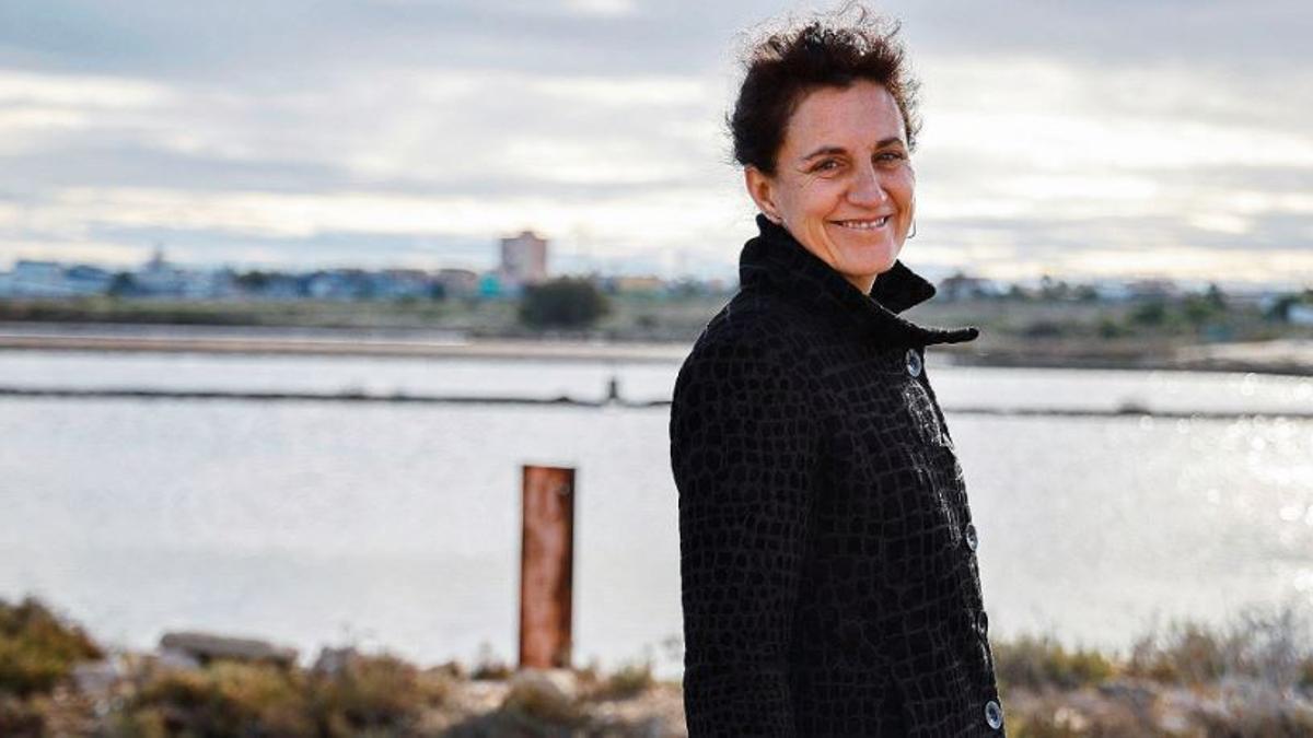 La directora de Hispania Nostra, Bárbara Cordero, en las salinas de Marchamalo.