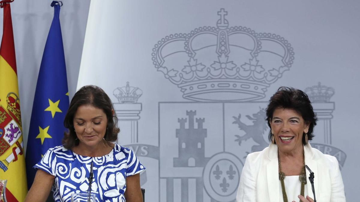 Reyes Maroto e Isabel Celaá