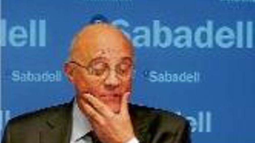 Banc Sabadell redueix un 64,7% el seu benefici net