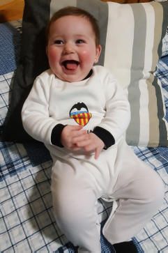 AINA pequeña gran valencianista