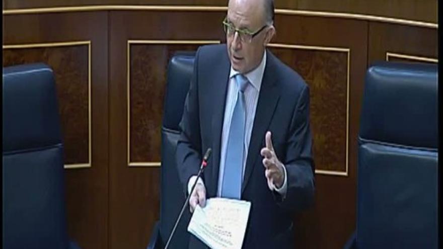 Montoro aclara que la tasa será a la banca