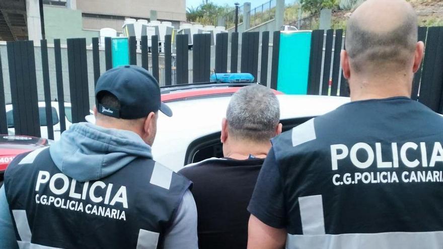 La Policía Autonómica detiene en Tenerife a un fugitivo sobre el que pesaba una orden de ingreso en prisión