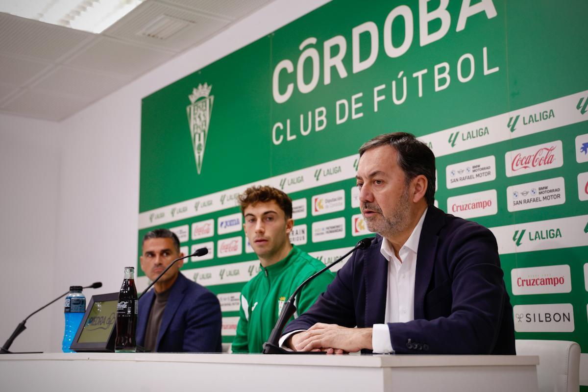 Mikel Goti, presentado como nuevo jugador del Córdoba CF