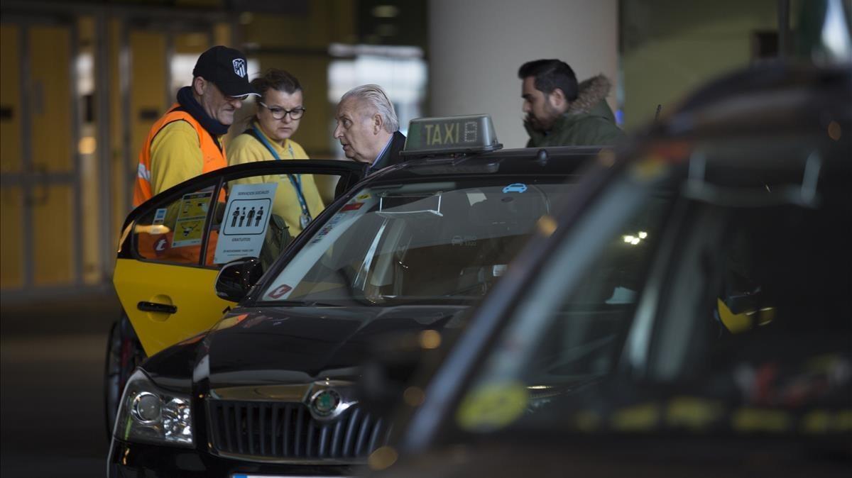 Seguimiento de la huelga de taxistas en el aeropuerto del Prat.