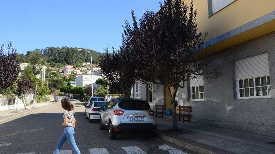 La calle Staffan Mörling, de acceso a los institutos. // Gonzalo Núñez