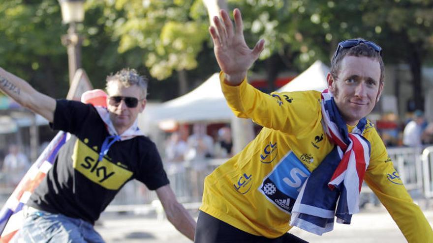 Bradley Wiggins celebra su Tour de 2012