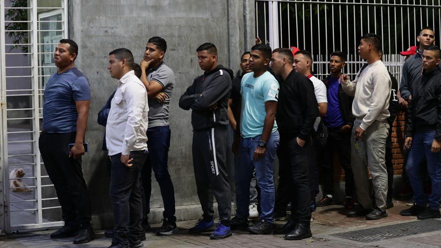 El madurismo gana las elecciones municipales en Venezuela con una abstención del 56%
