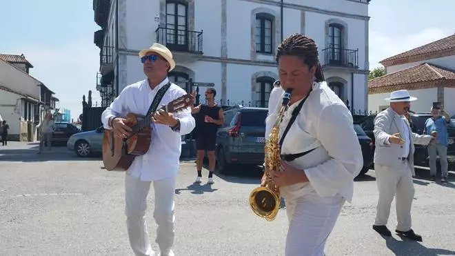 Colombres revive el espíritu indiano con un viaje festivo a Puerto Rico