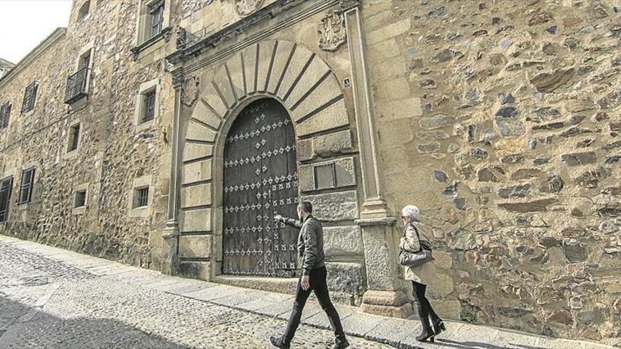 Las cosas del palacio no van despacio