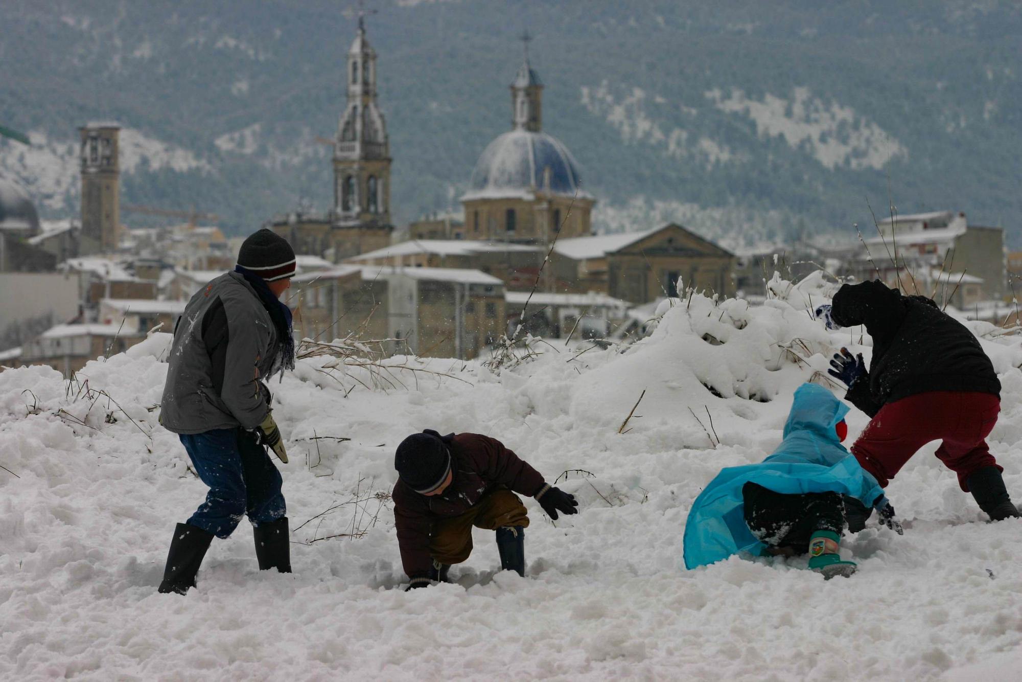 La gran nevada de marzo de 2005 en el interior de la provincia de Alicante