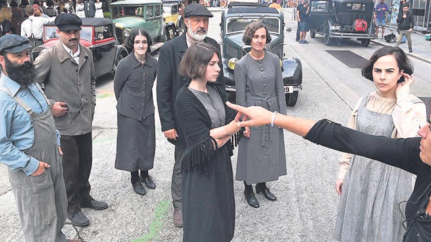 Rodaje de &#039;La sombra de la ley&#039; en la plaza de Galicia.