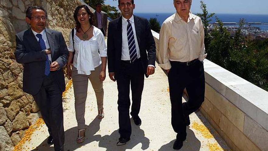 Luna, Martín, Alarte y Moreno, ayer antes de su cita con el Rotary Club Alicante Puerto.