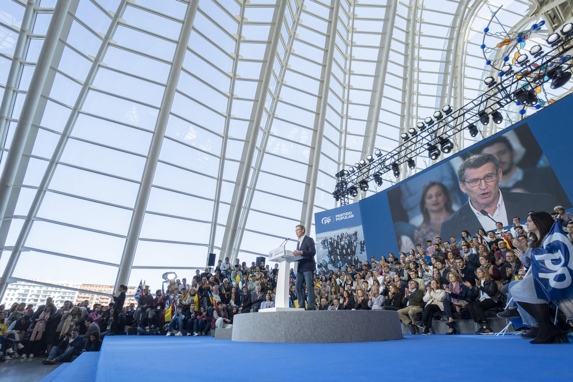 Feijóo durante su discurso en Valencia.