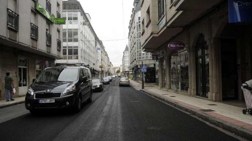 El asfaltado en la calle Juan Fuentes. // Noé Parga