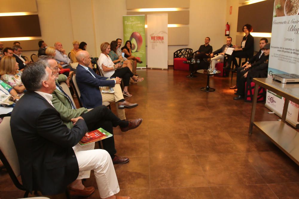 José Maldonado, Sergio Garrido, Fernando Huidobro, Manu Balanzino y Juanmi Rubio han debatido en un foro sobre el papel de la cocina de la provincia en la restauración y cómo ganar peso dentro de sus