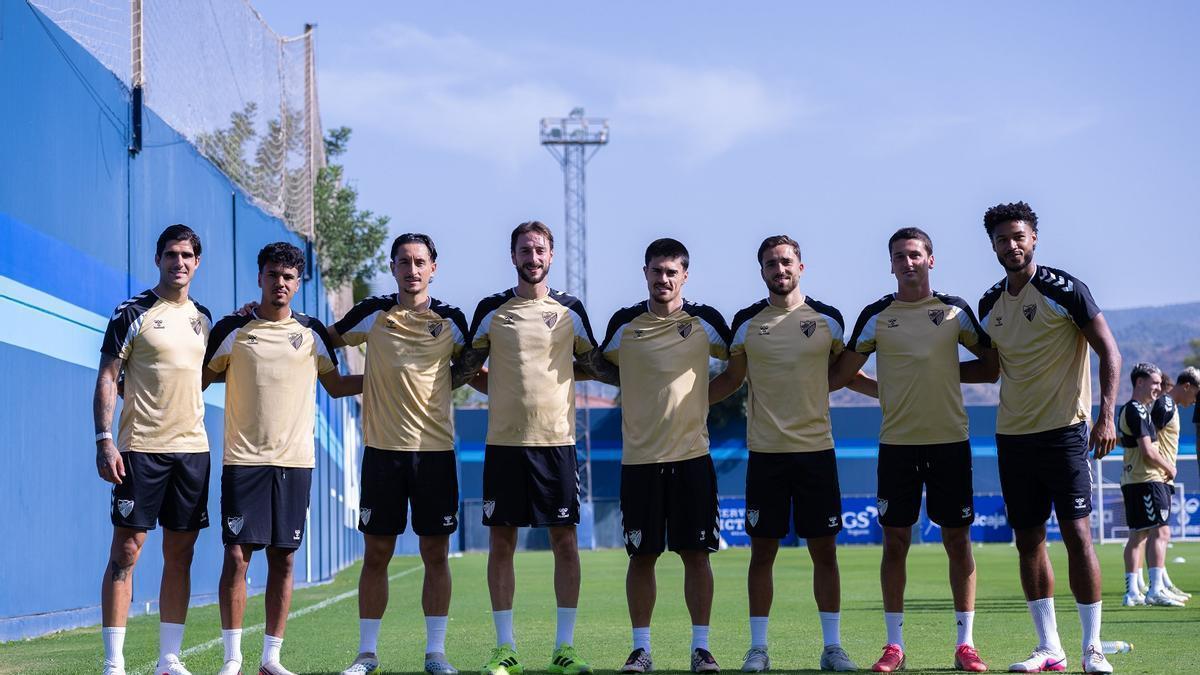 Los ocho fichajes del Málaga CF 2026/27.