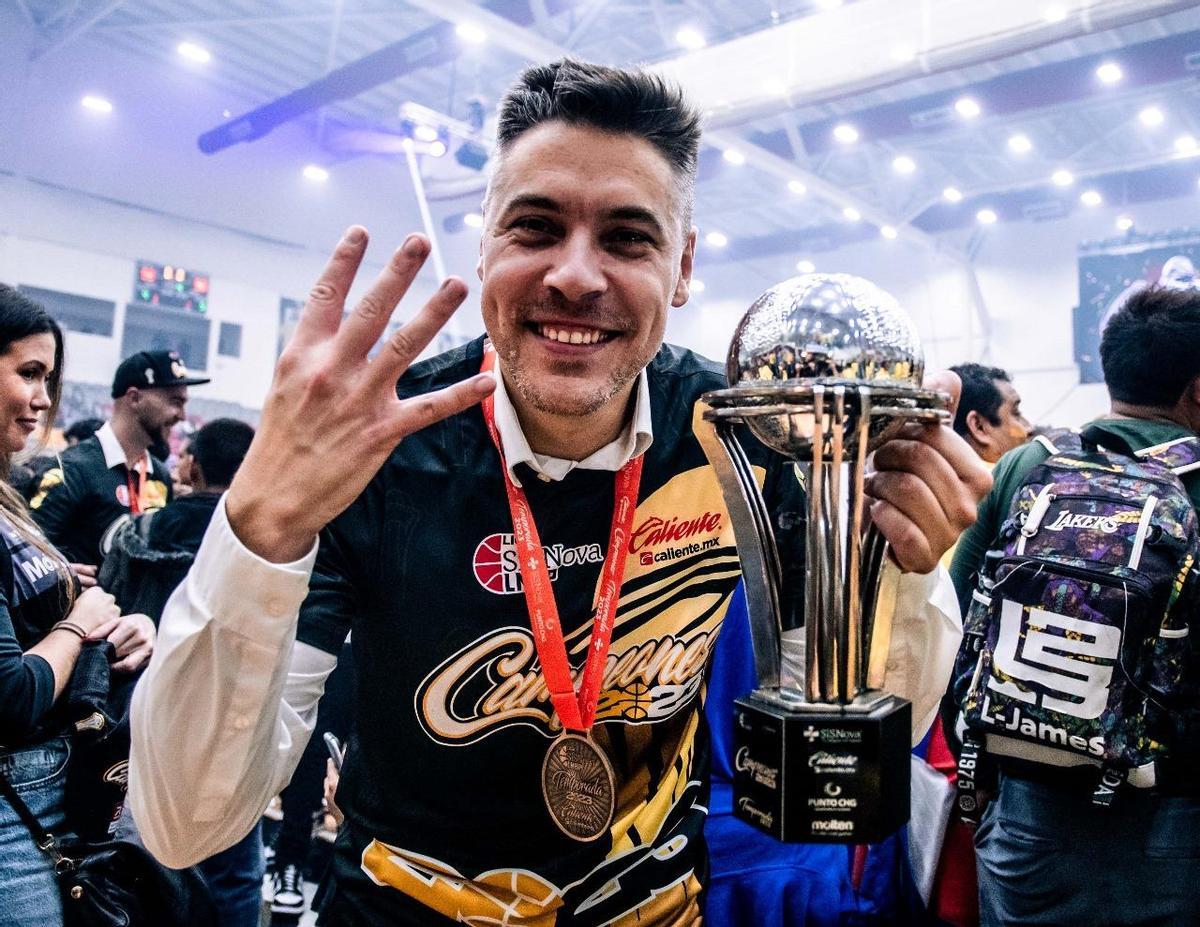 Pablo García, que dirigirá al Fibwi hasta final de Liga, ha ganado varios títulos en México