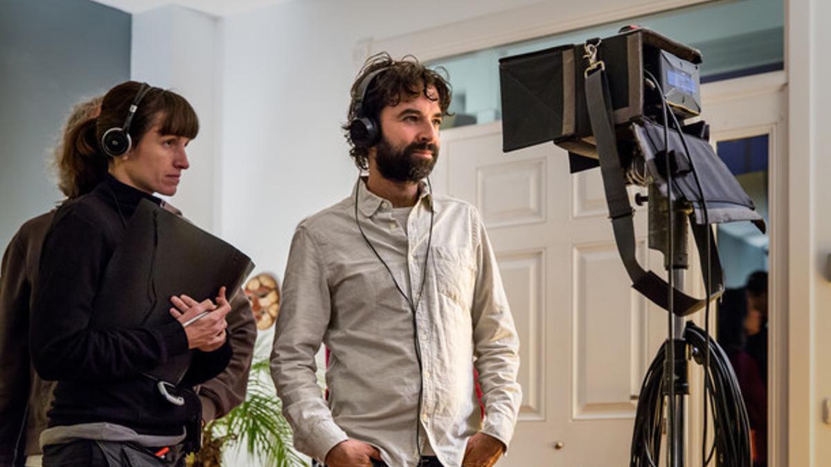 Mateo Gil en un momento del rodaje de 'Proyecto Lázaro'.